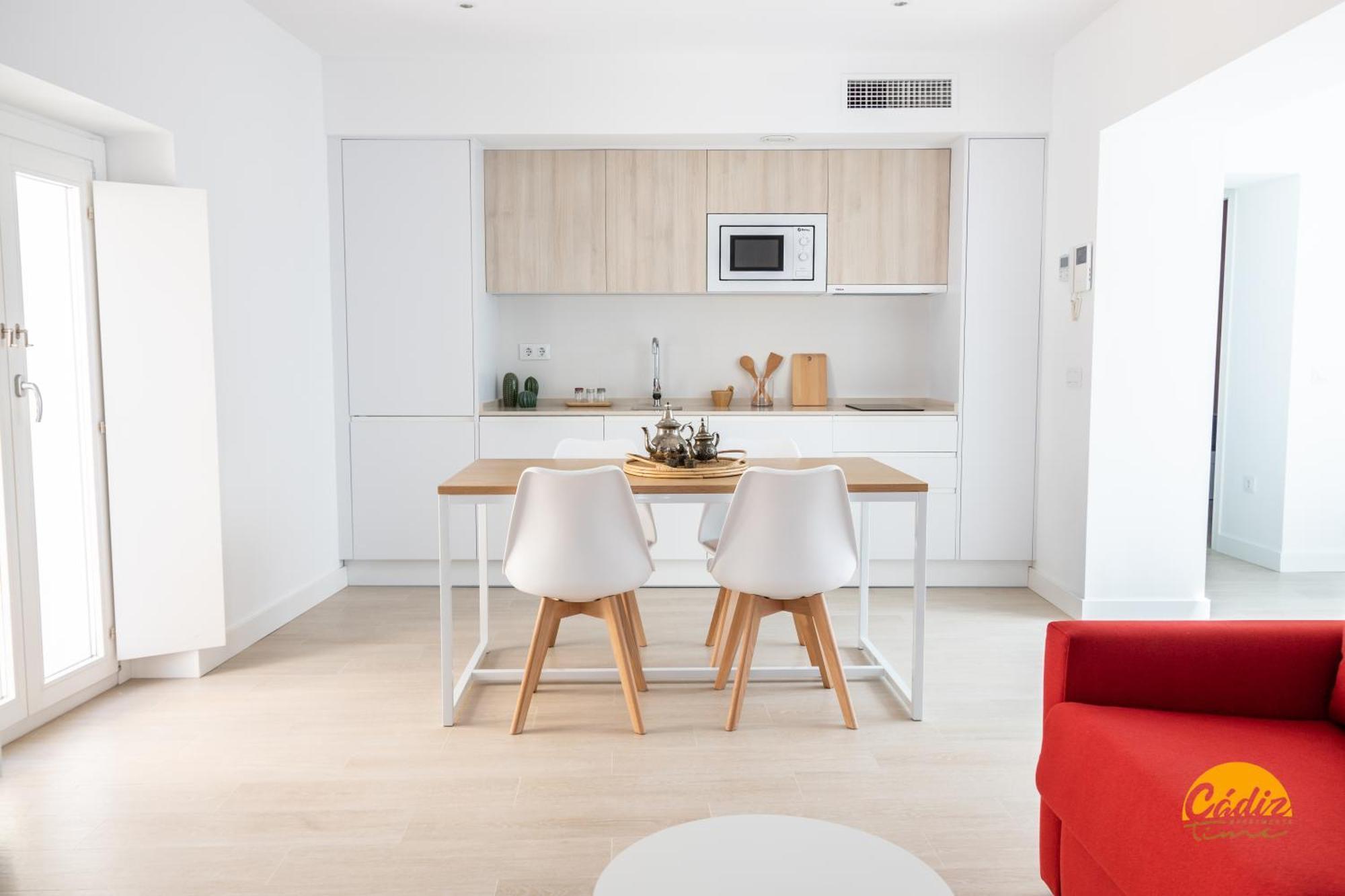 Villalobos By Cadiz Time Exterior photo