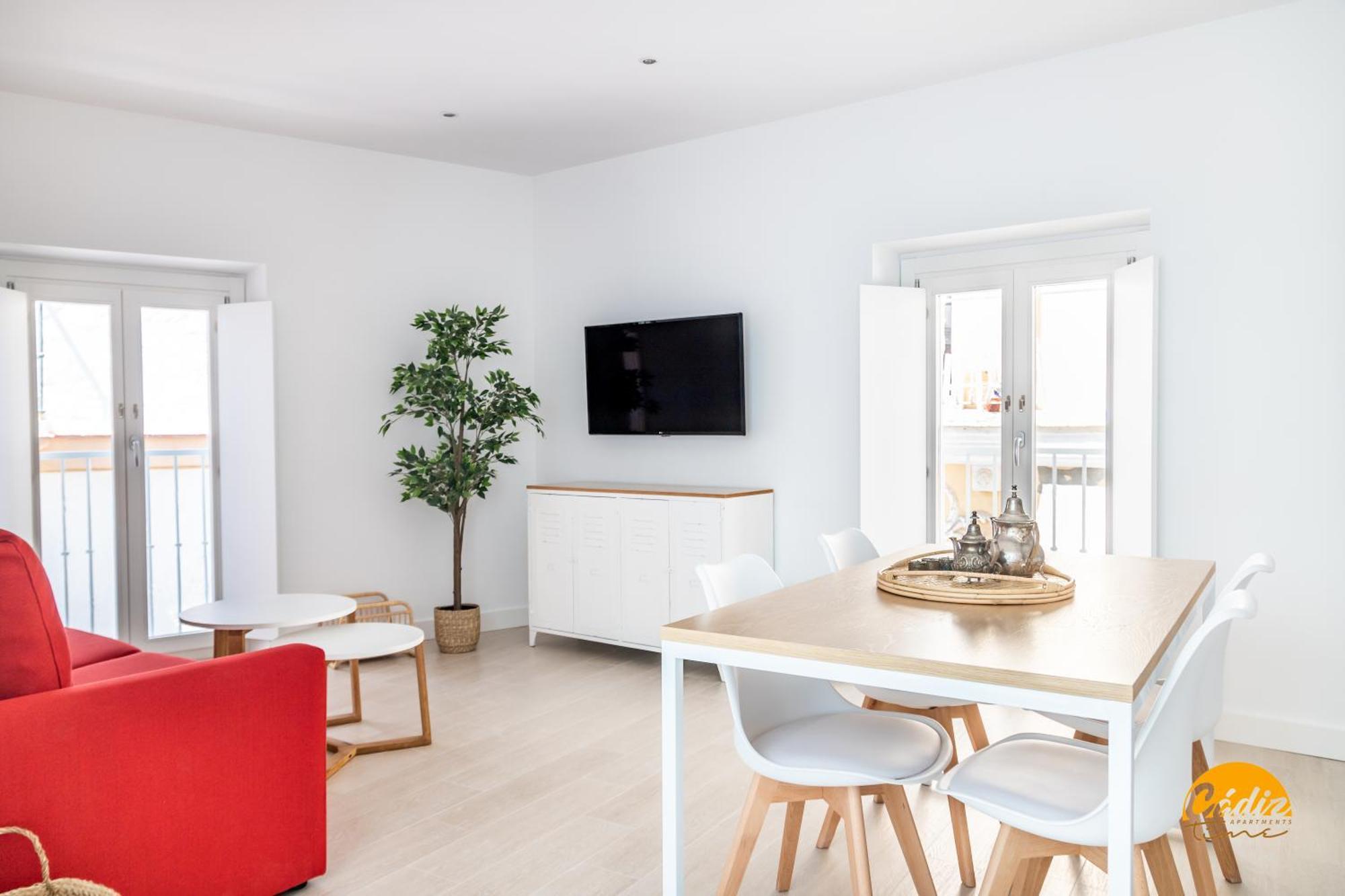 Villalobos By Cadiz Time Room photo