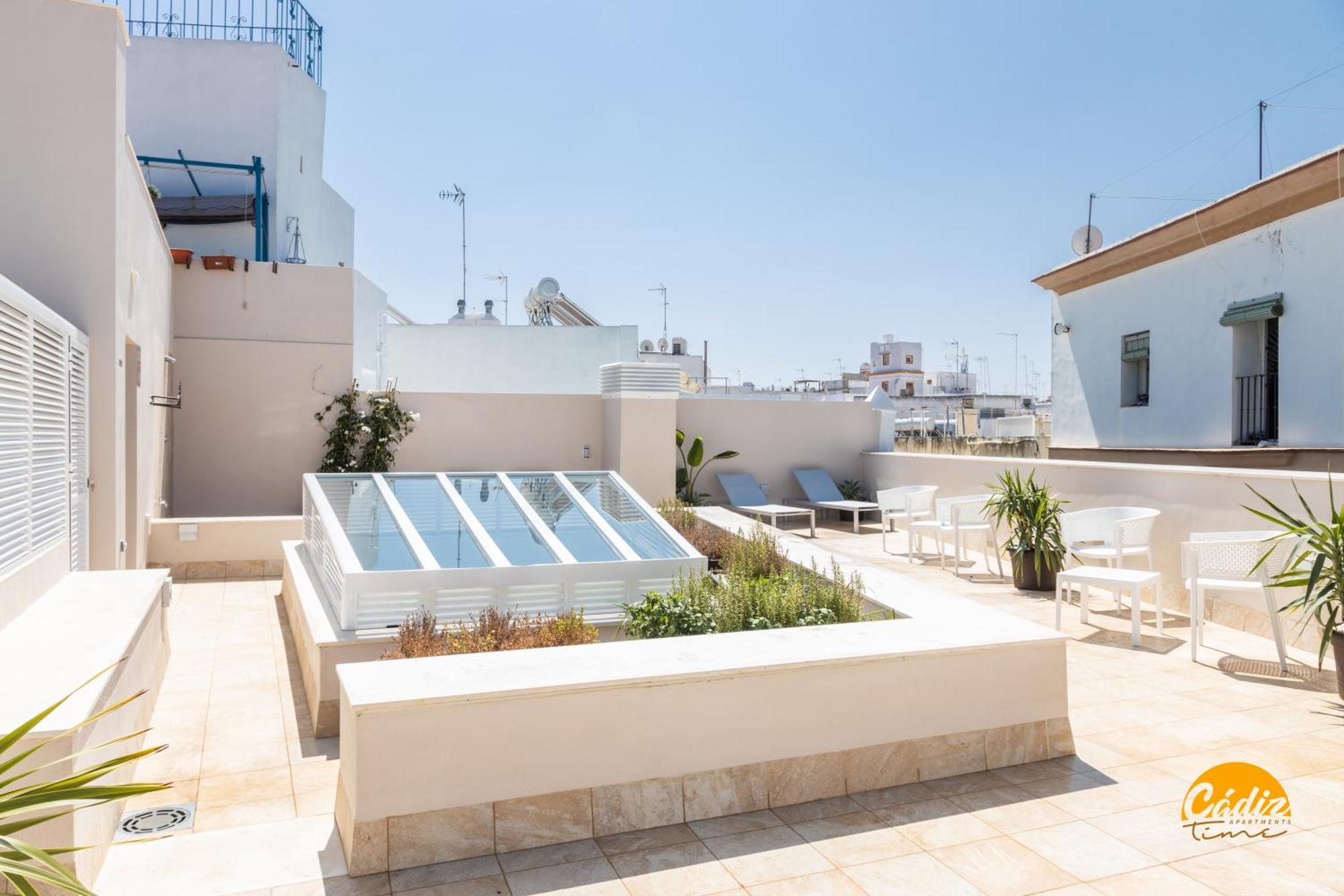 Villalobos By Cadiz Time Exterior photo